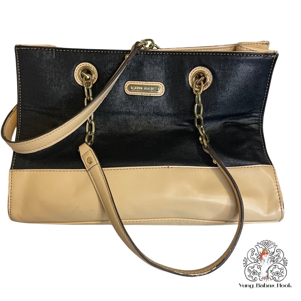 Anne Klein Black and Tan purse with straps PRELOVED see photos
